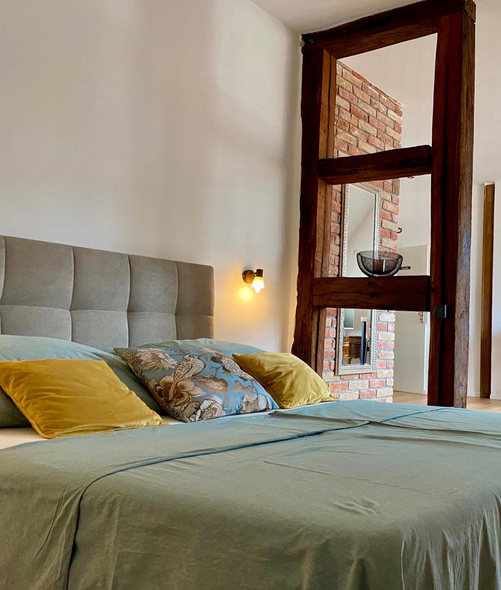 Barbelroth Sonnenhof 1737 - Ferienzimmer & Apartments מראה חיצוני תמונה
