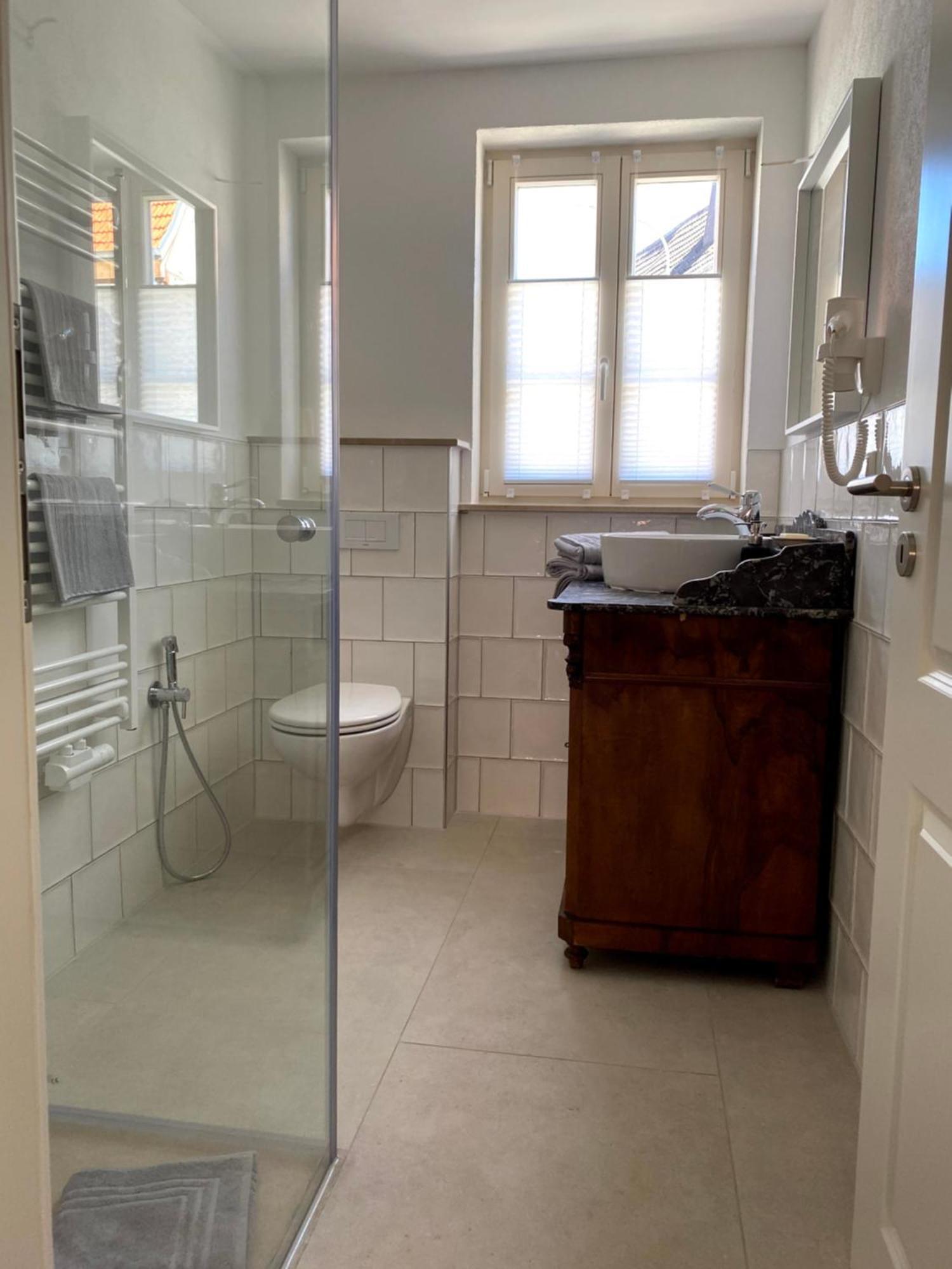 Barbelroth Sonnenhof 1737 - Ferienzimmer & Apartments מראה חיצוני תמונה