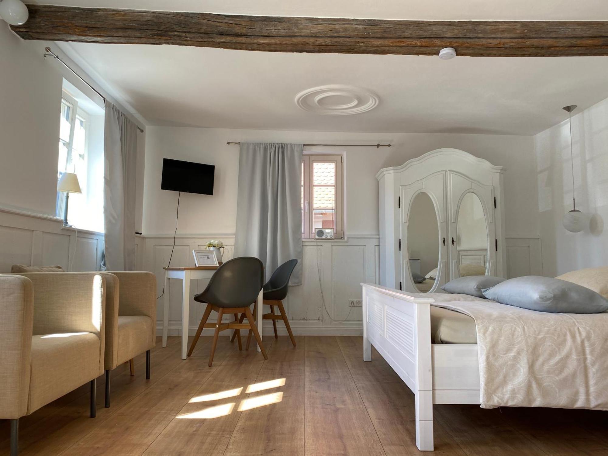 Barbelroth Sonnenhof 1737 - Ferienzimmer & Apartments מראה חיצוני תמונה
